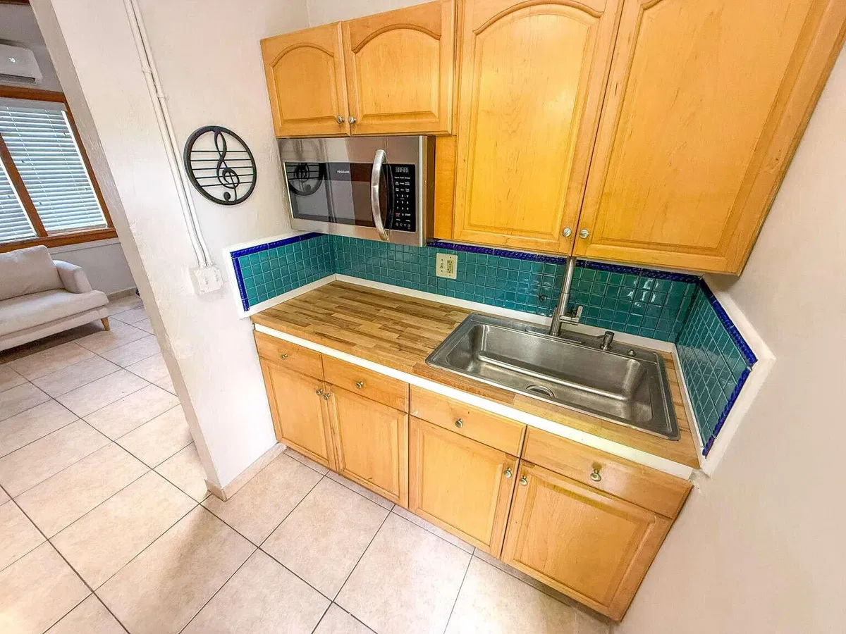 Residence photo 10