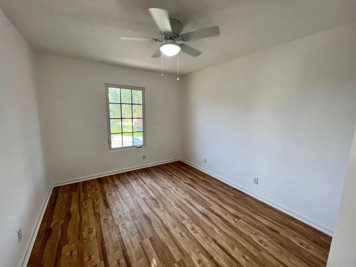 Residence photo 19