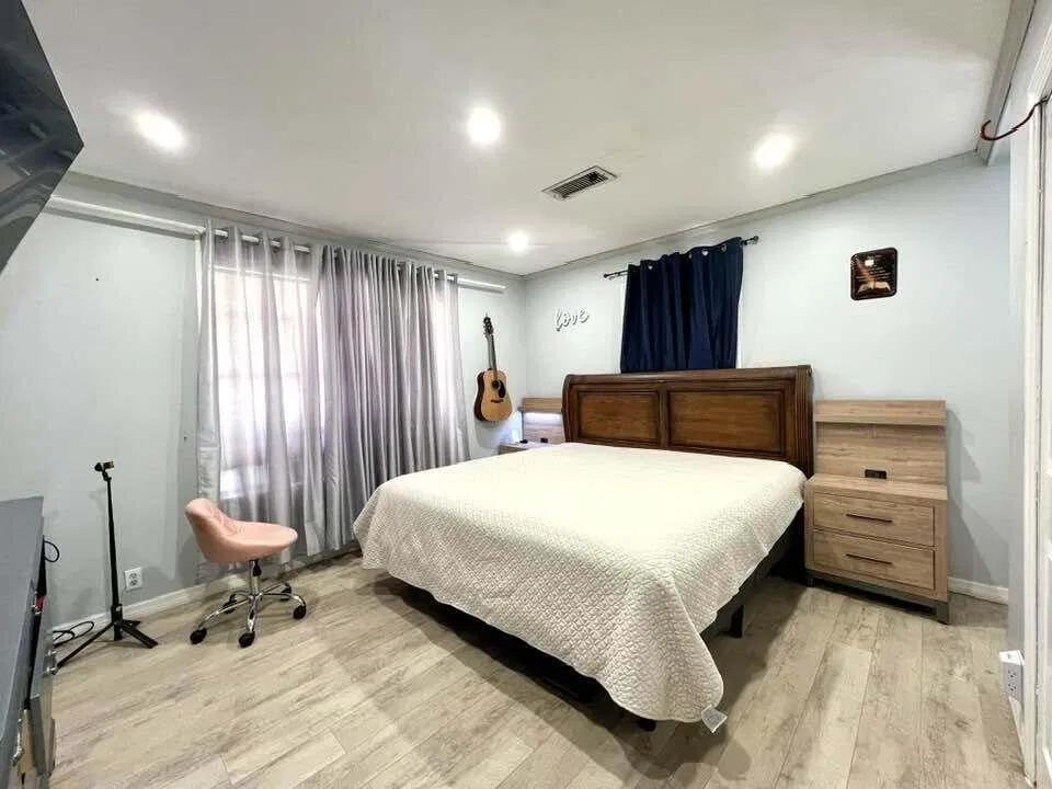 Residence photo 7