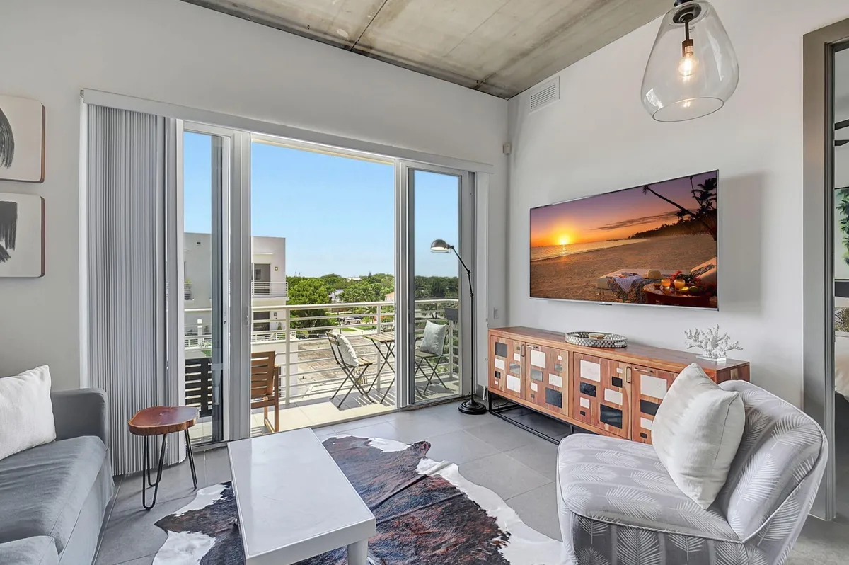 The Mark Downtown Delray Beach Unit 402 photo 4