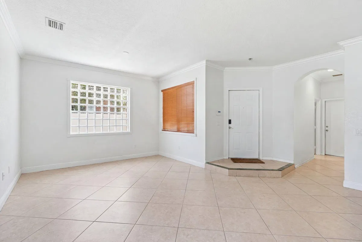 Residence photo 7