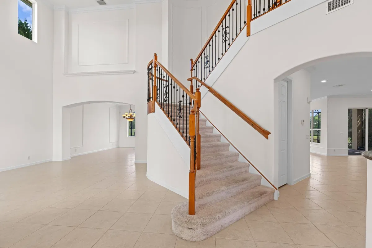 Residence photo 19
