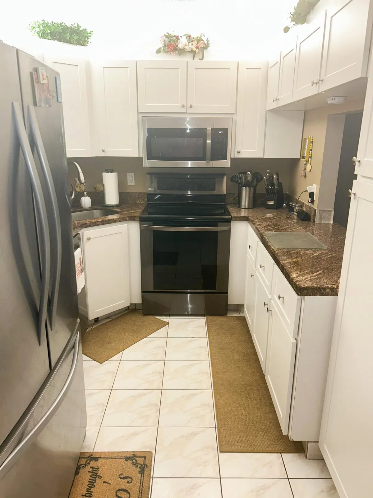 Unit C1 photo 7