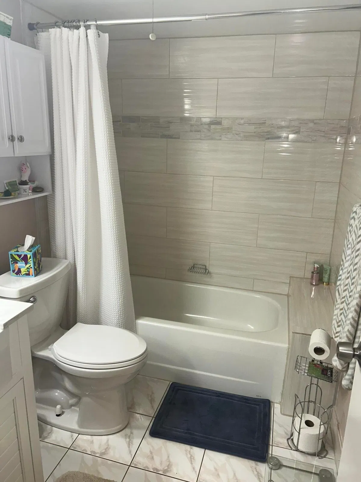 Unit C1 photo 16