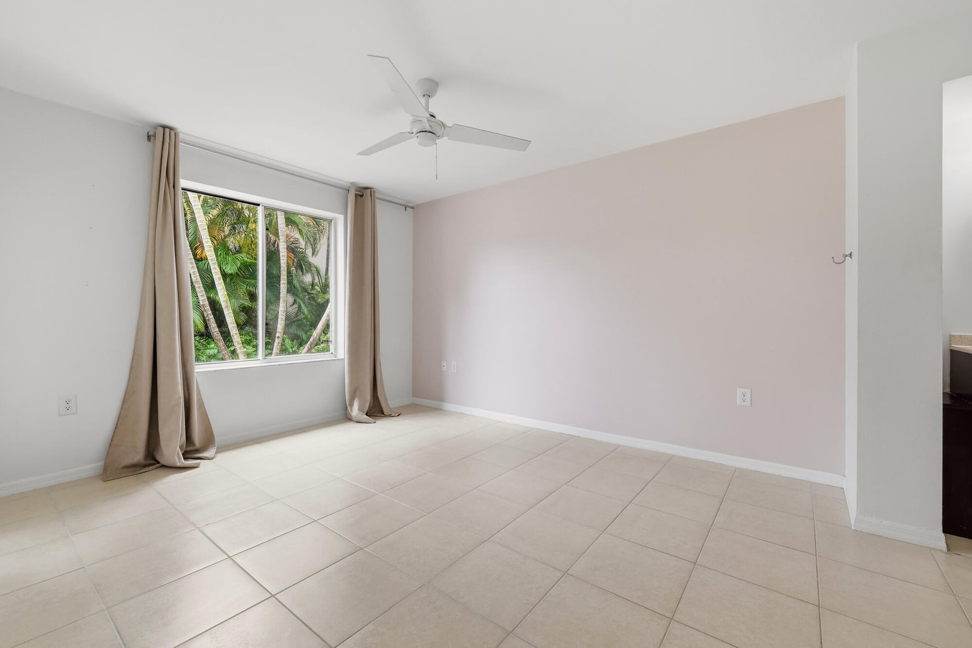Residence photo 13