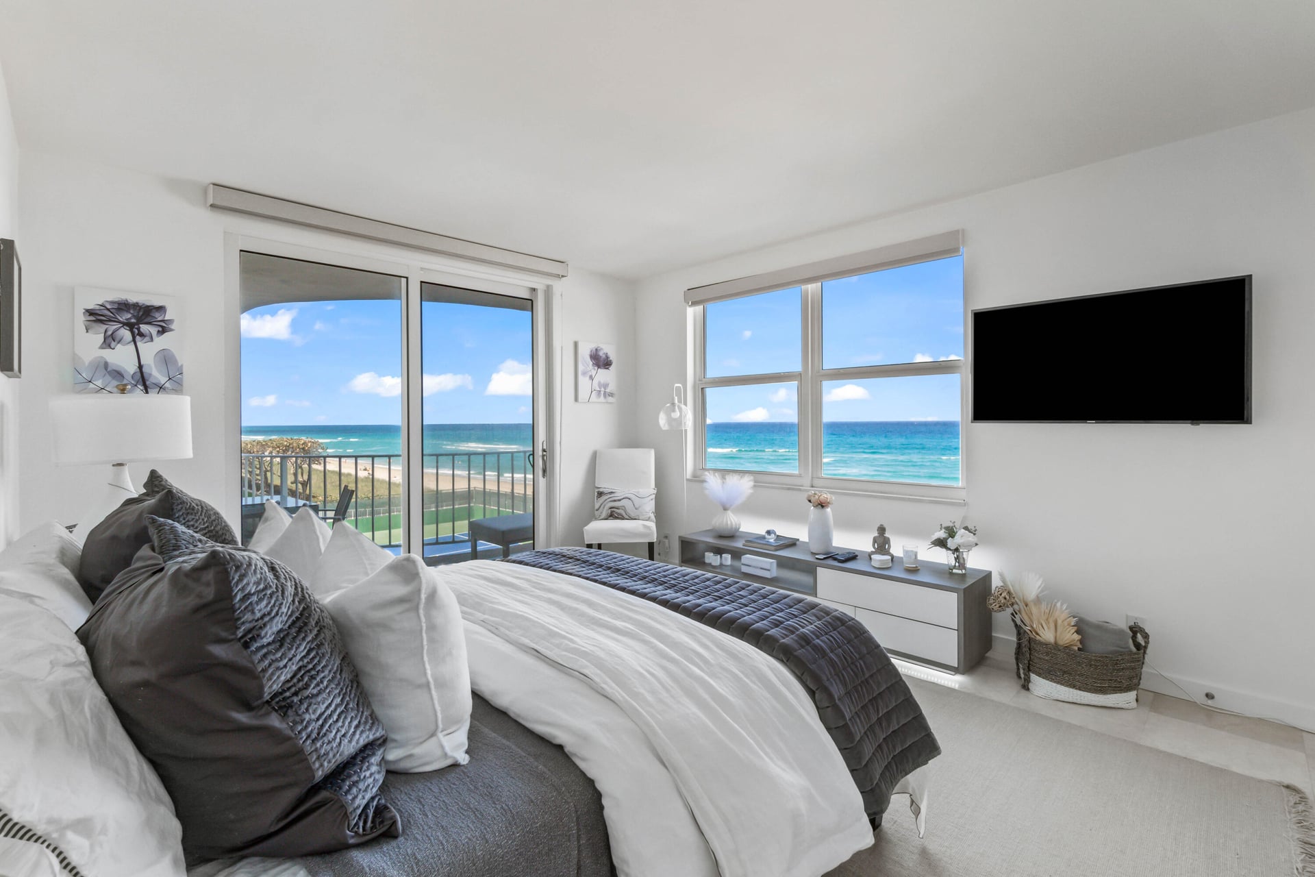2295 S Ocean Palm Beach Unit 425 photo 13