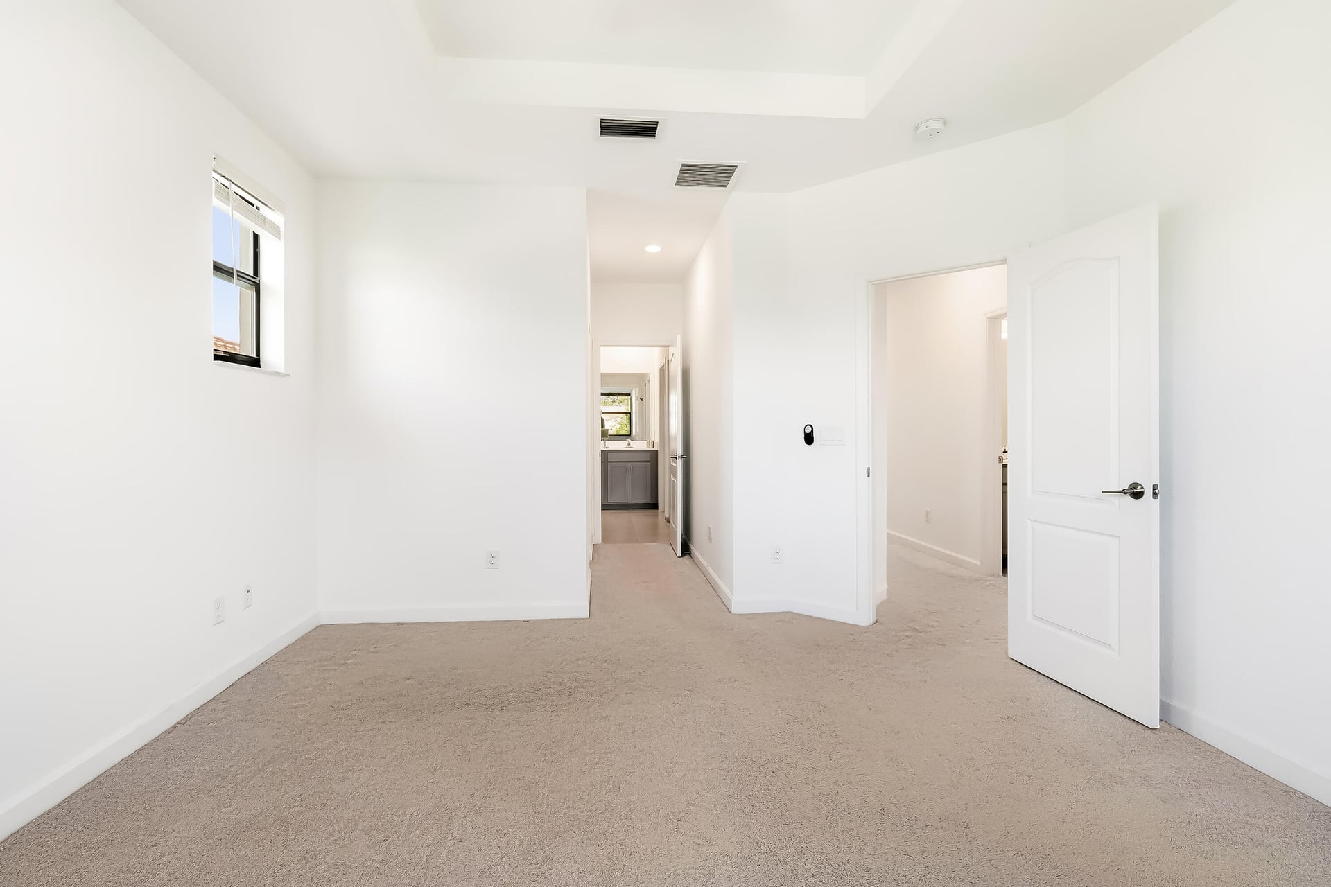 Residence photo 25