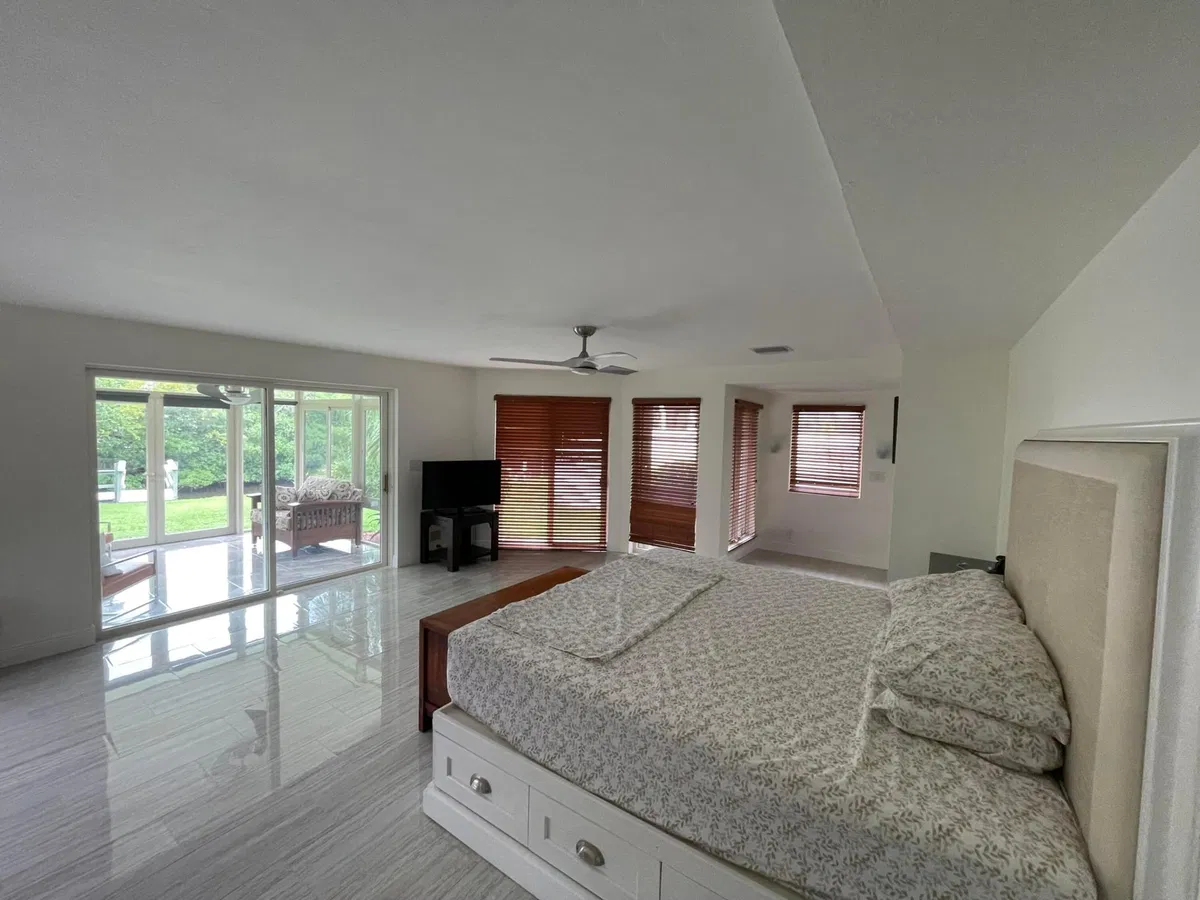 Residence photo 7