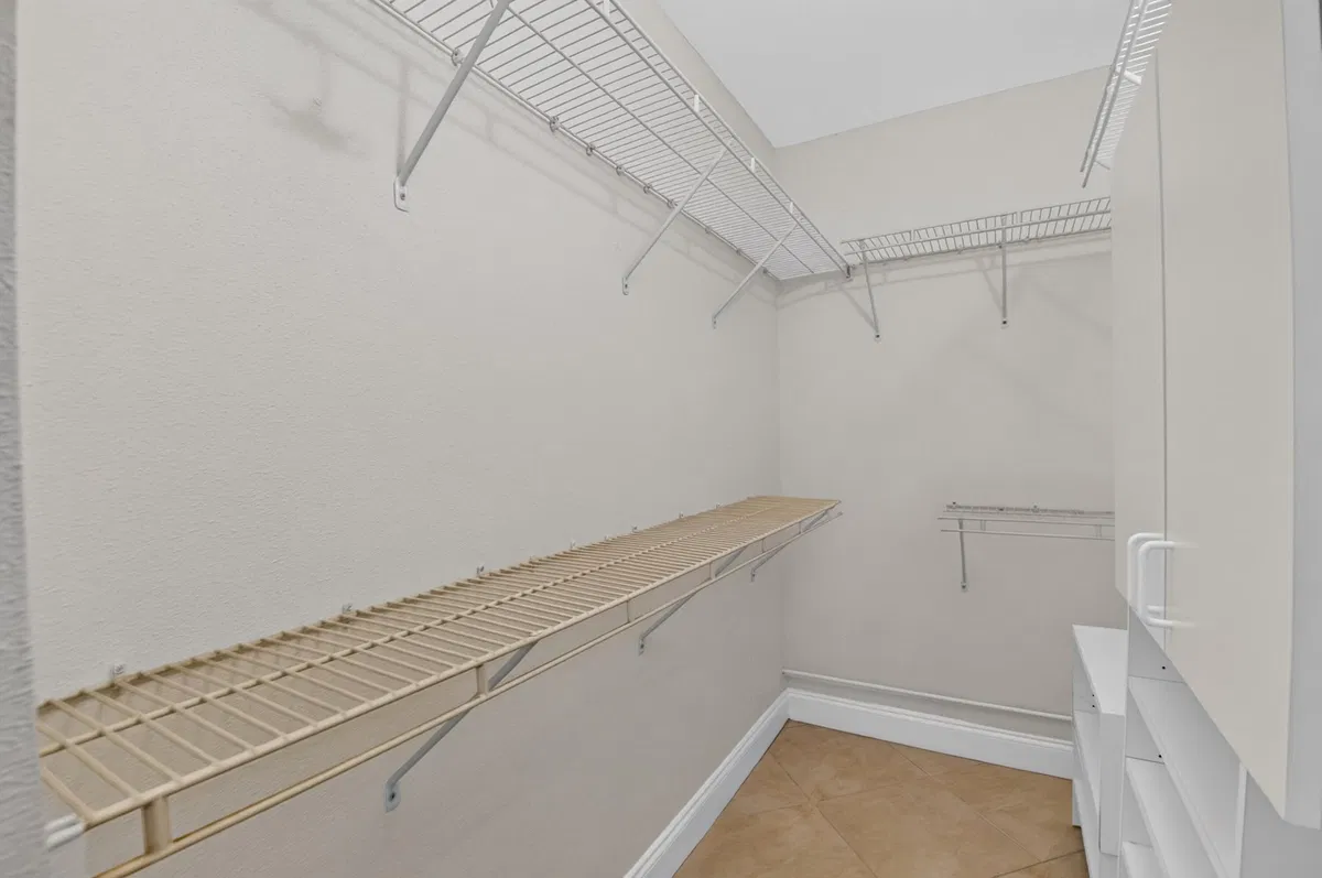 Residence photo 13