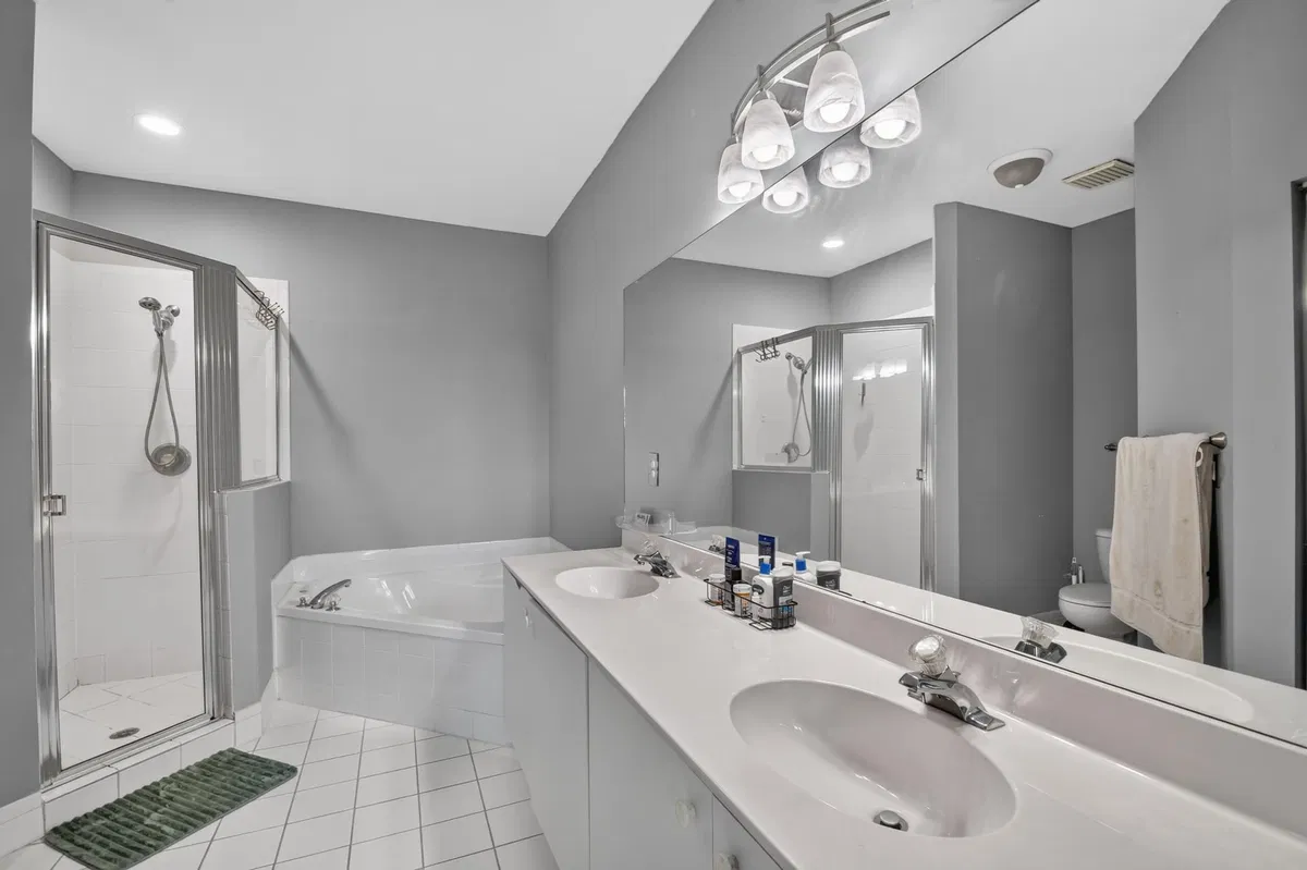  Residence photo 37