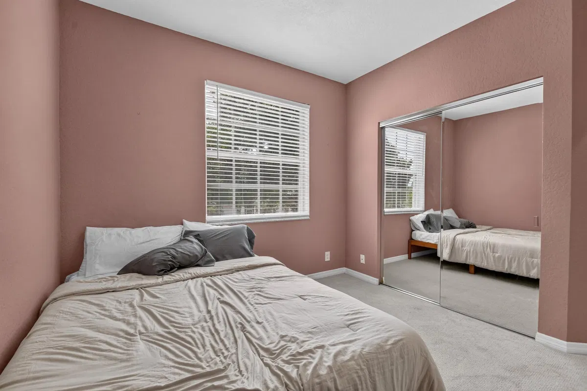  Residence photo 46