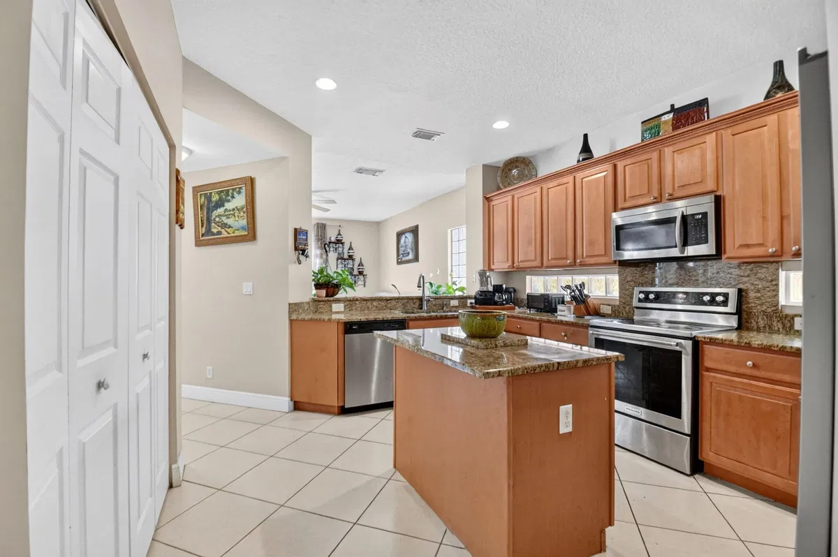 Residence photo 13