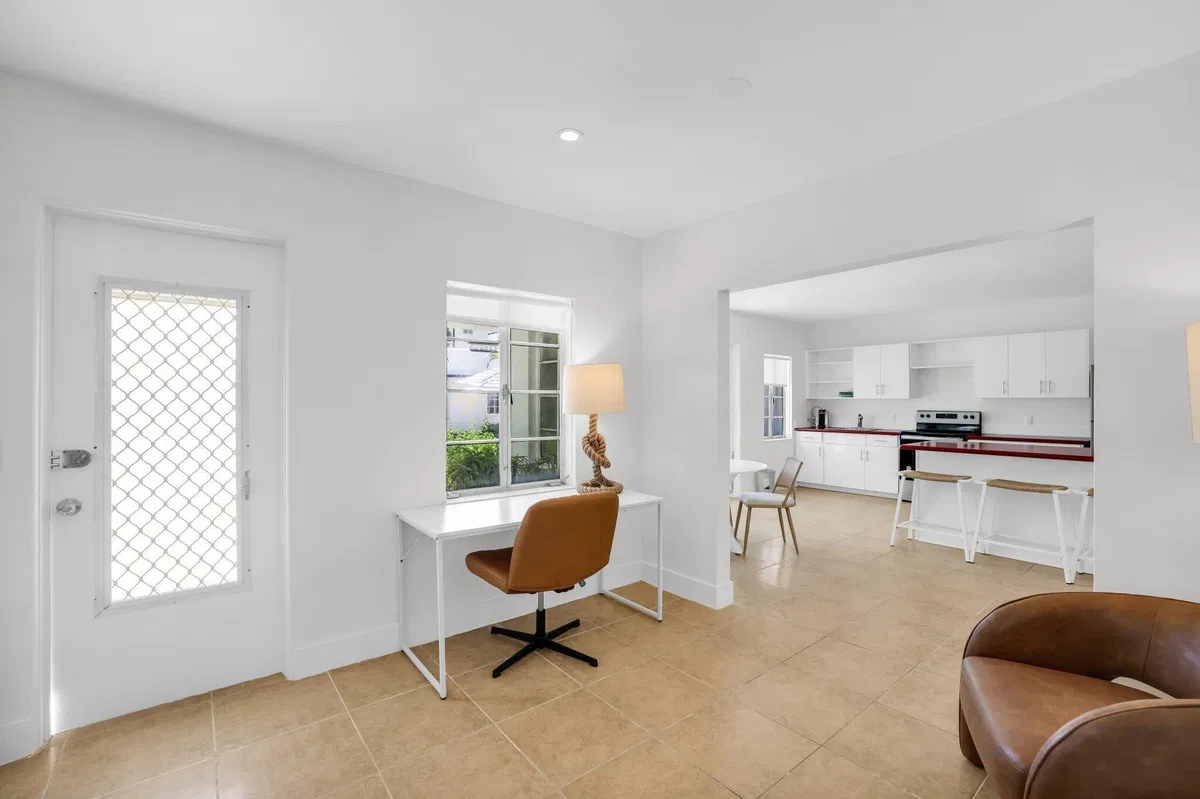 Singer Island Unit 4 photo 16