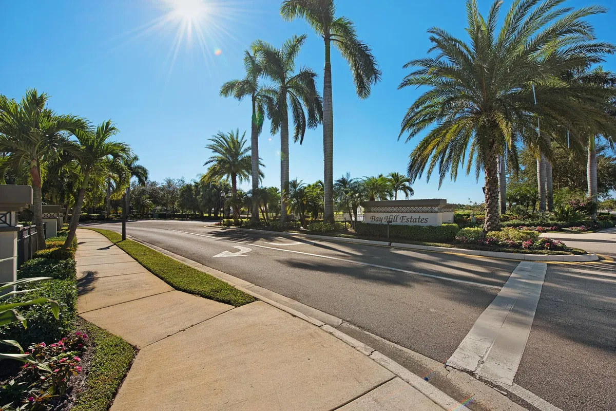 Residence photo 46