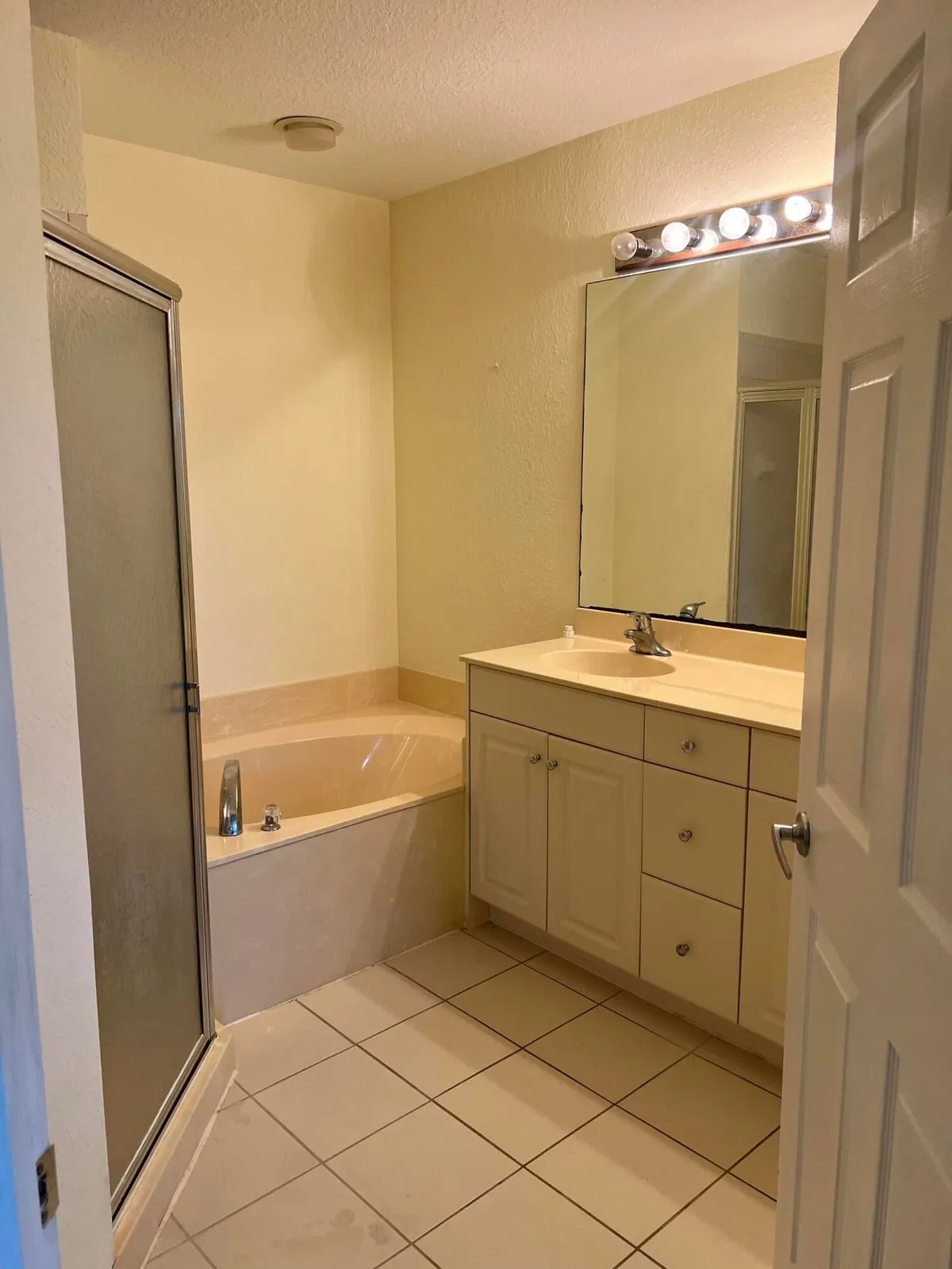  Residence photo 7