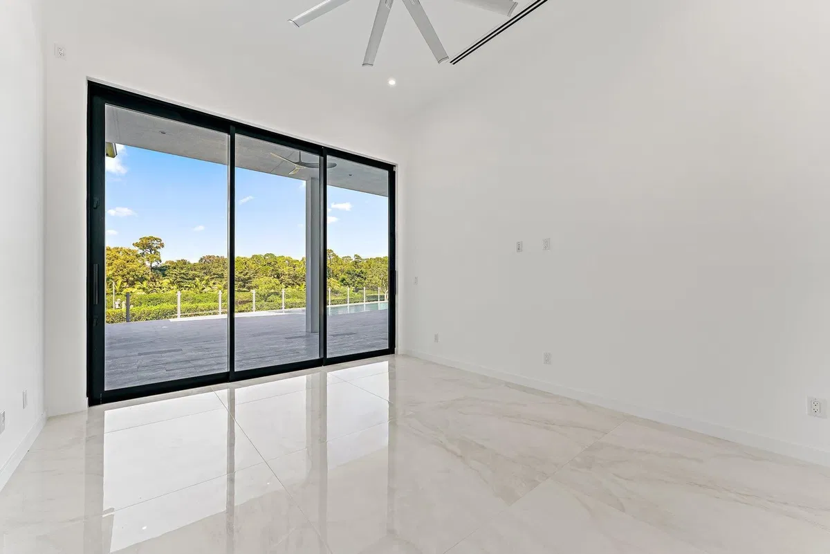 Residence photo 40