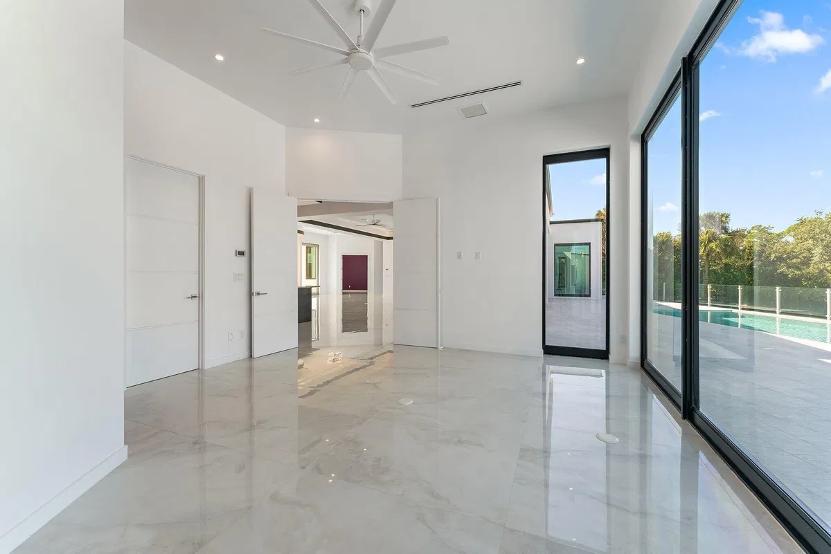 Residence photo 46