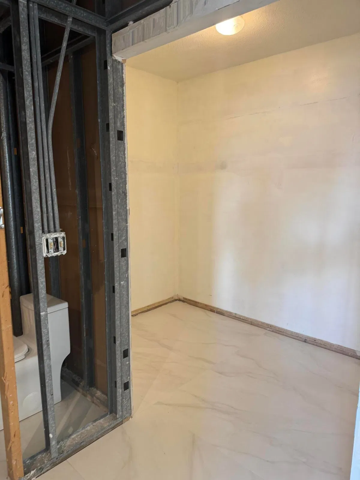  Unit 212 photo 16