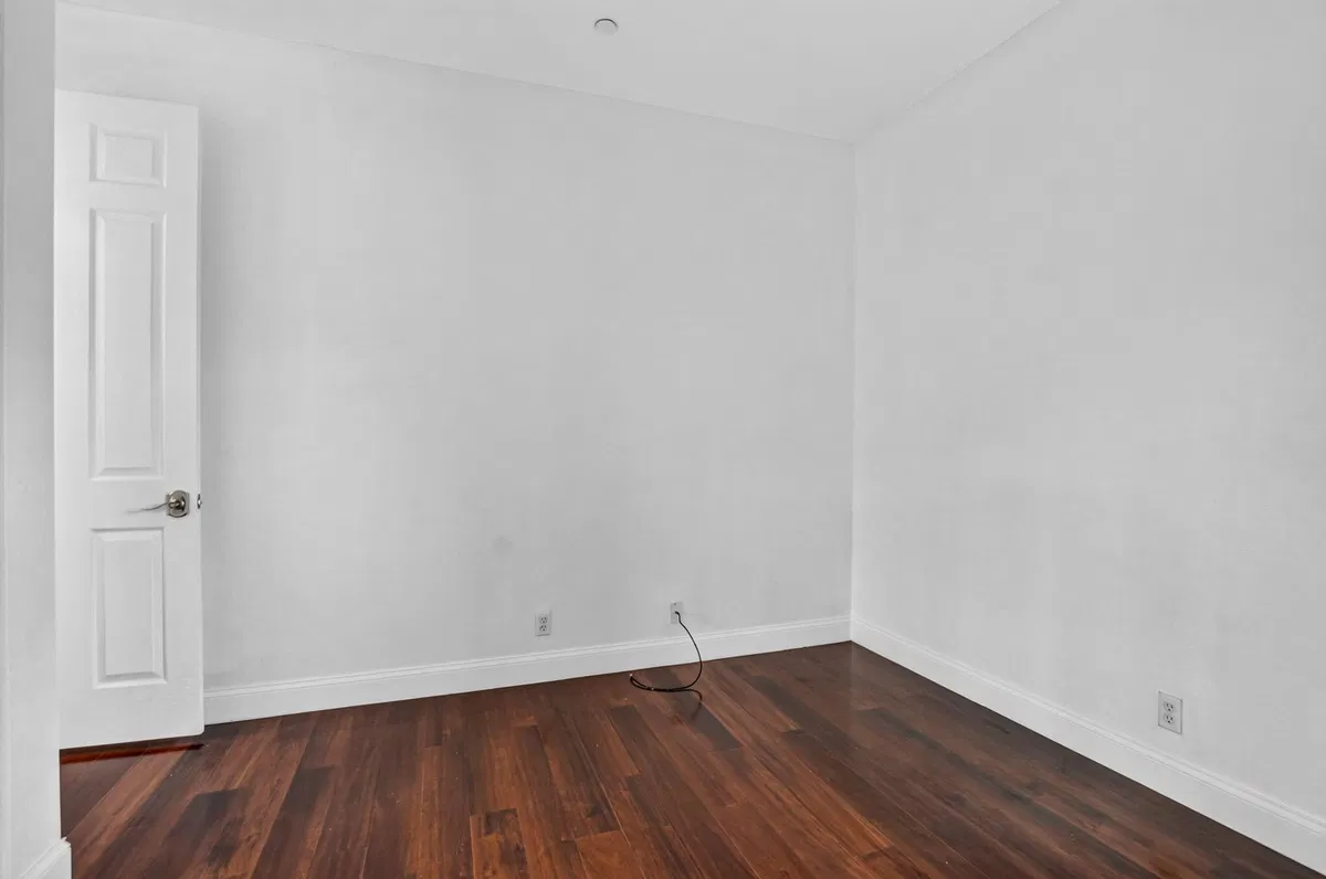 Residence photo 46