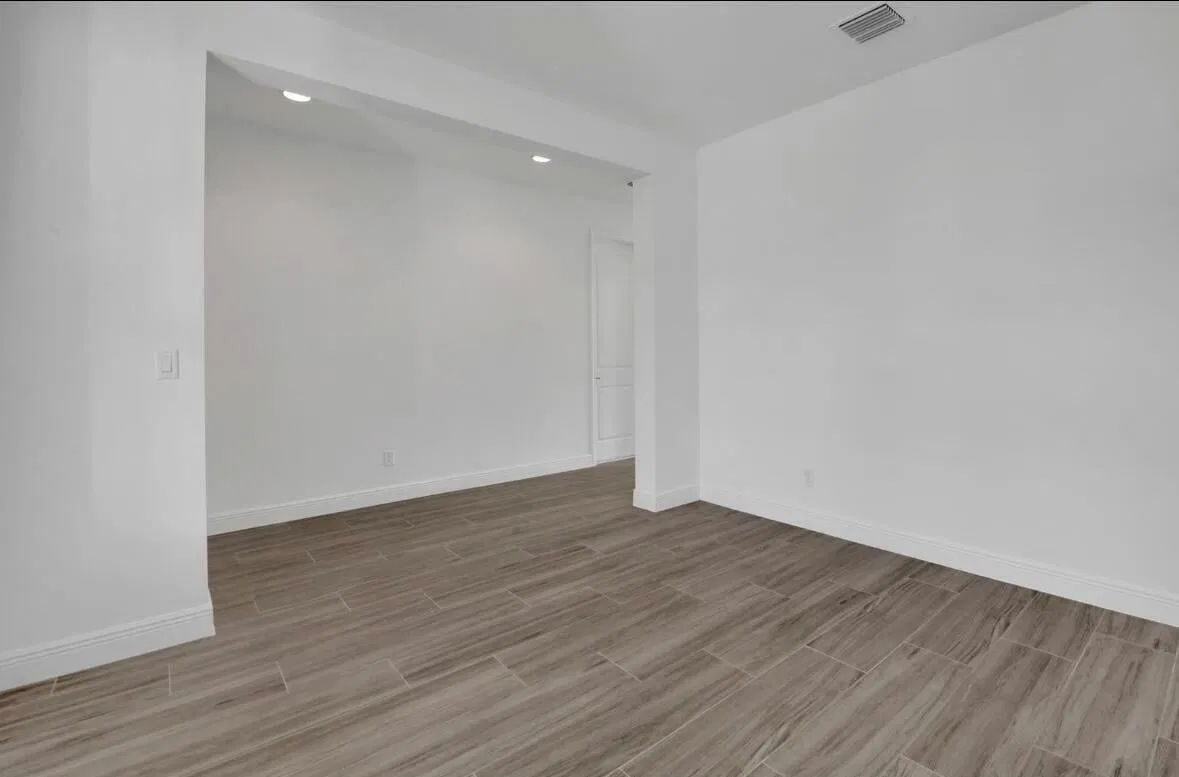 Residence photo 10