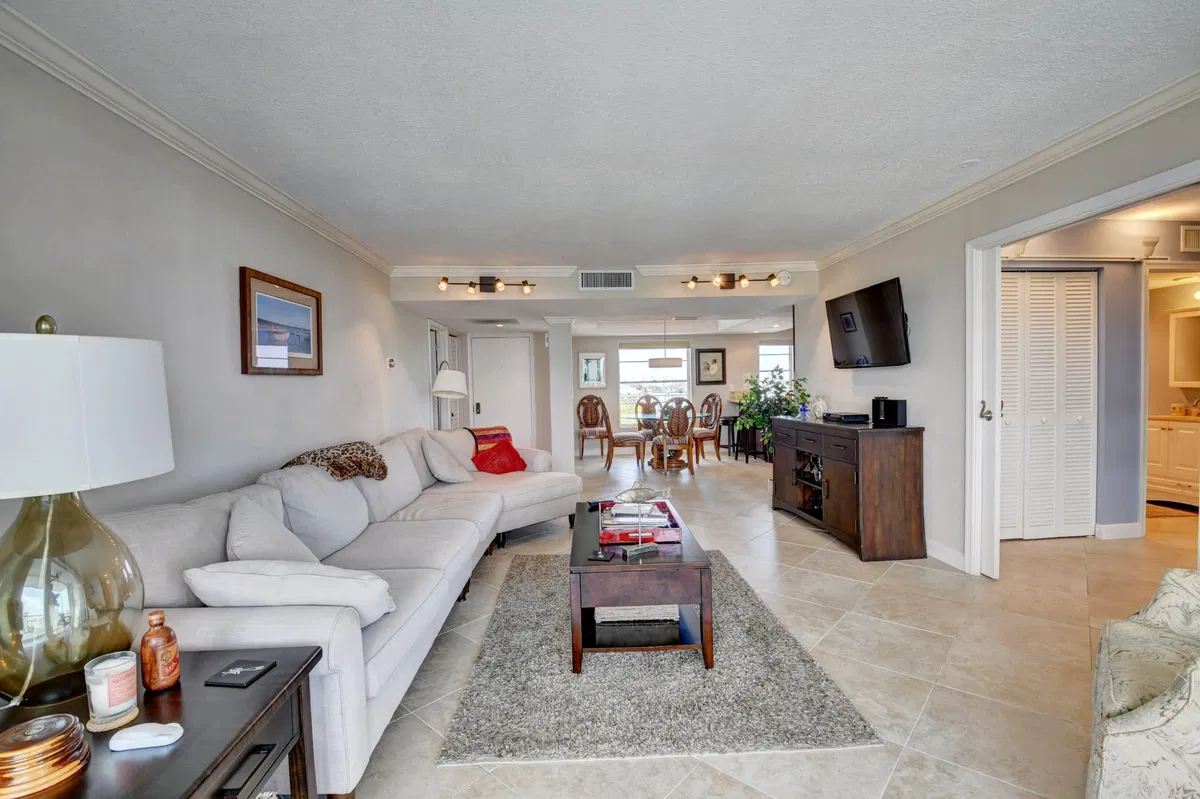  Unit 3603 photo 28