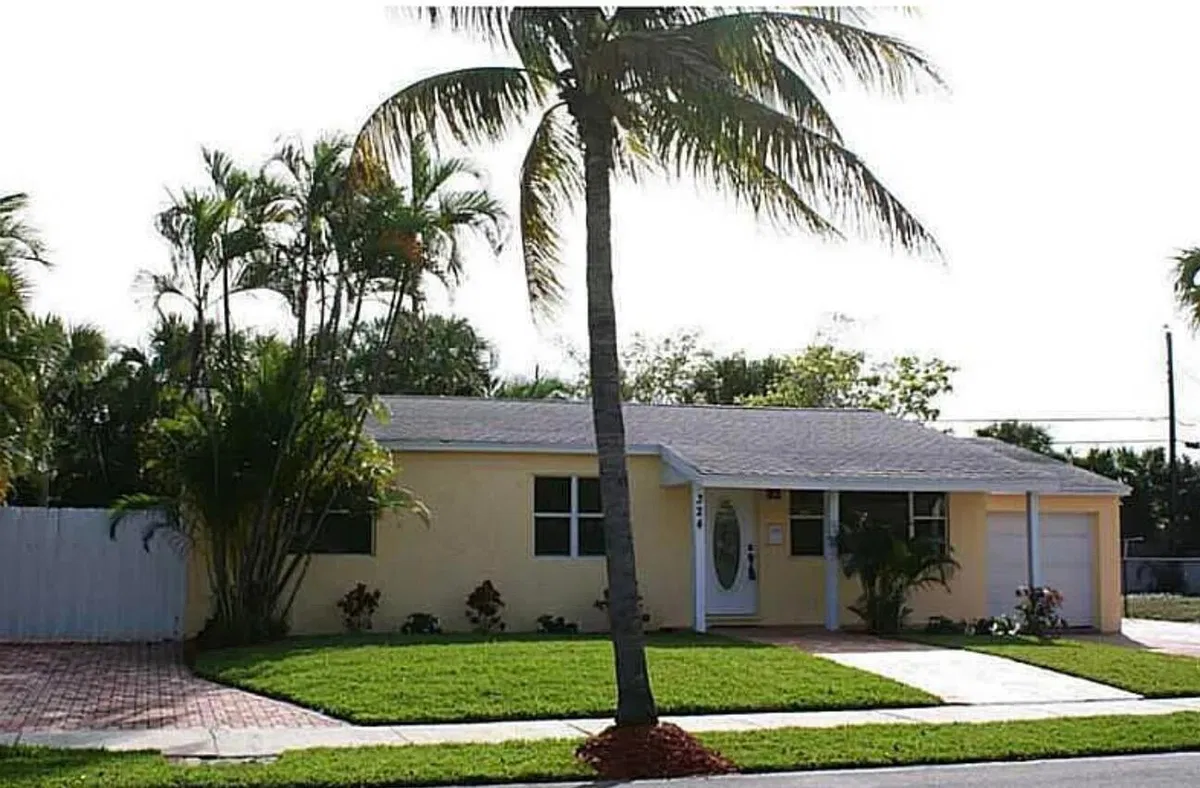 SoSo West Palm Beach Residence