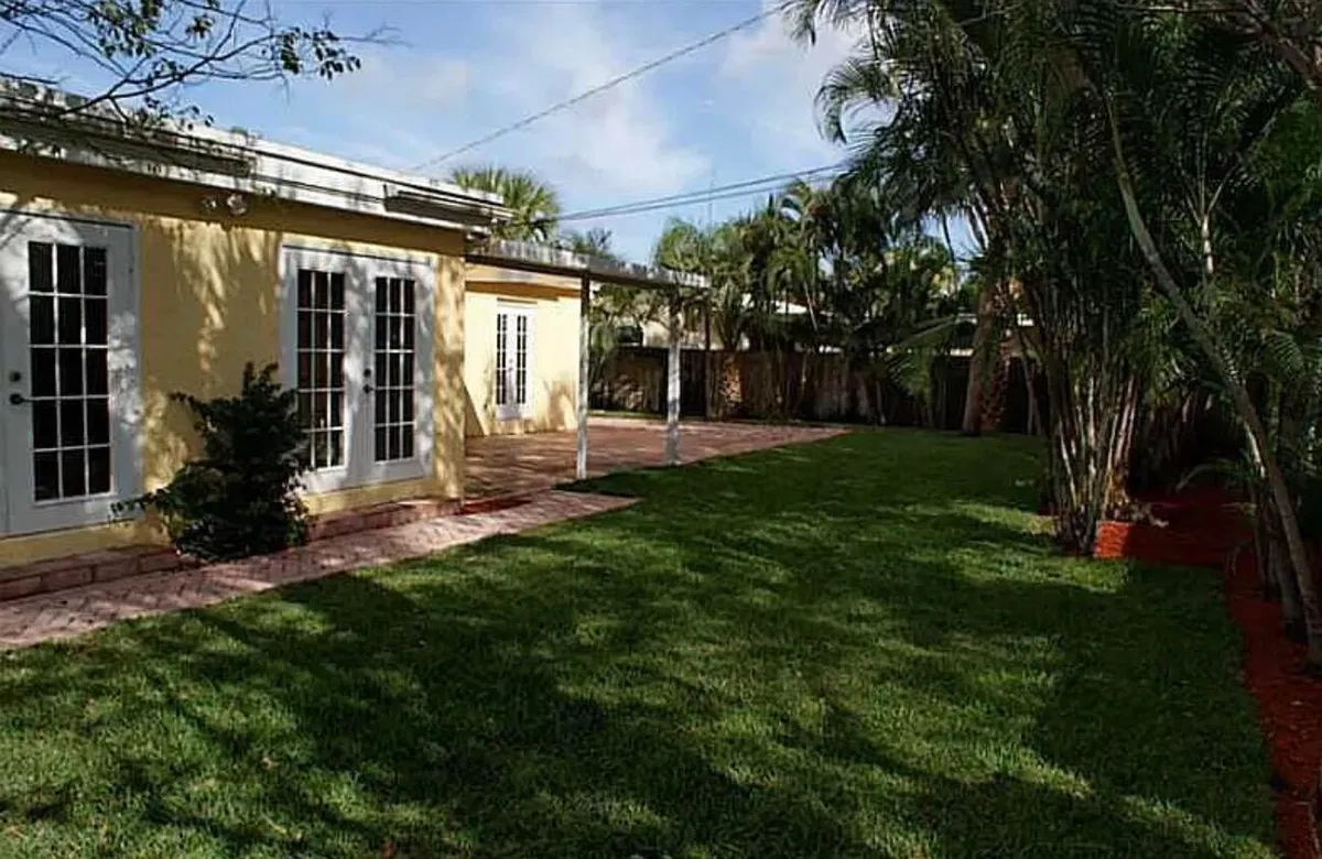 SoSo West Palm Beach Residence photo 4