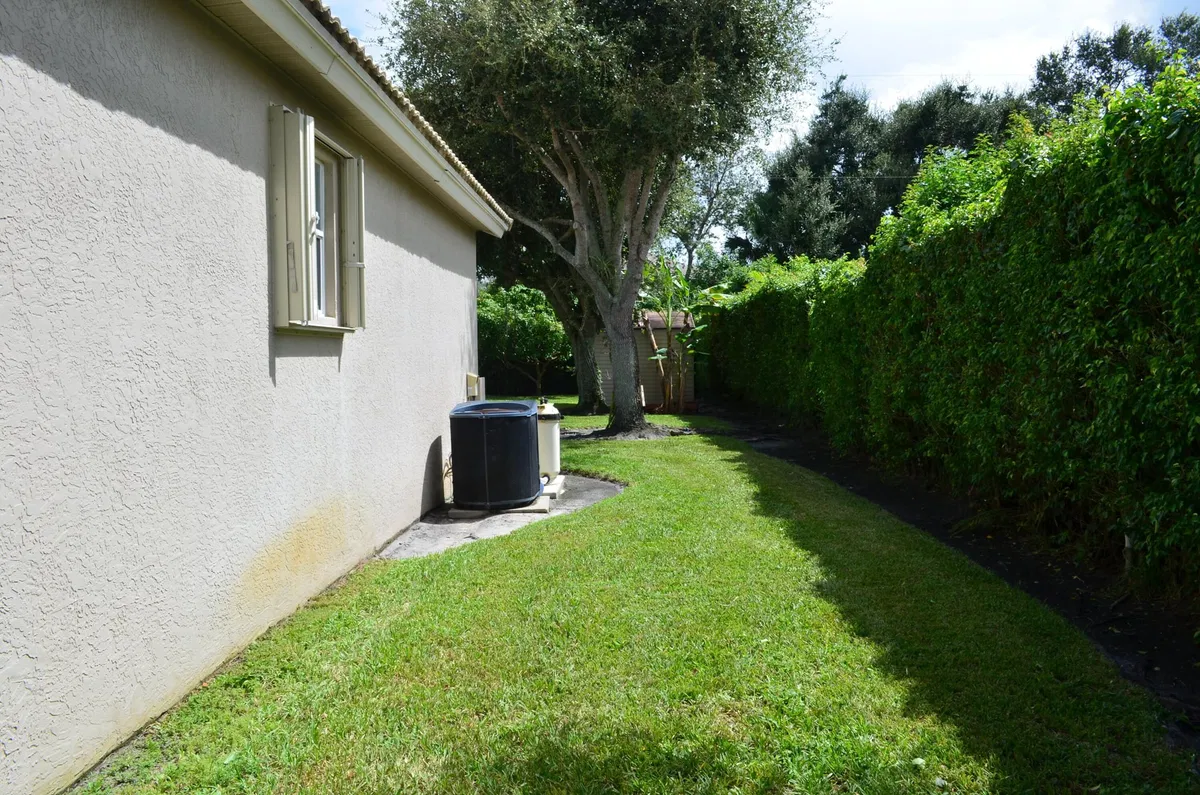 Residence photo 34