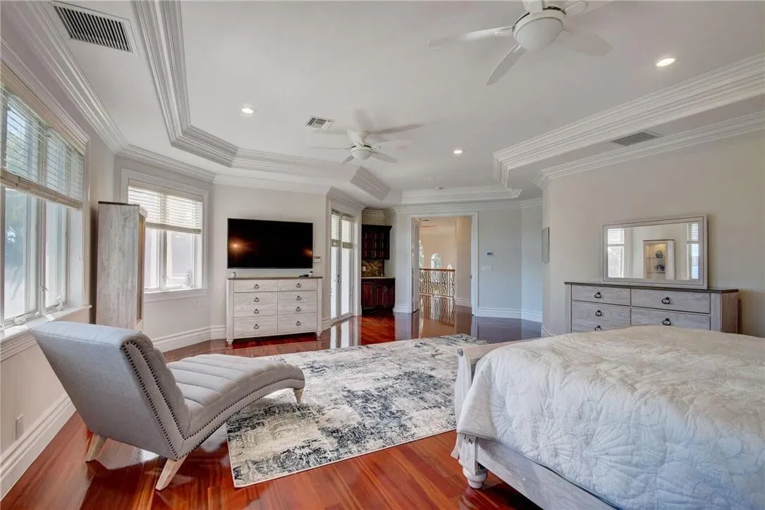 Residence photo 34