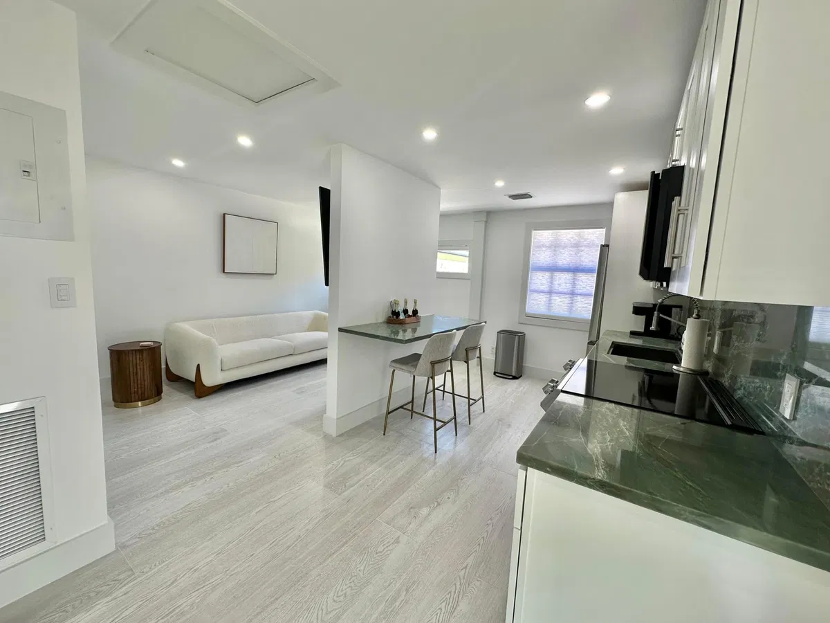 West Palm Beach Residence photo 37