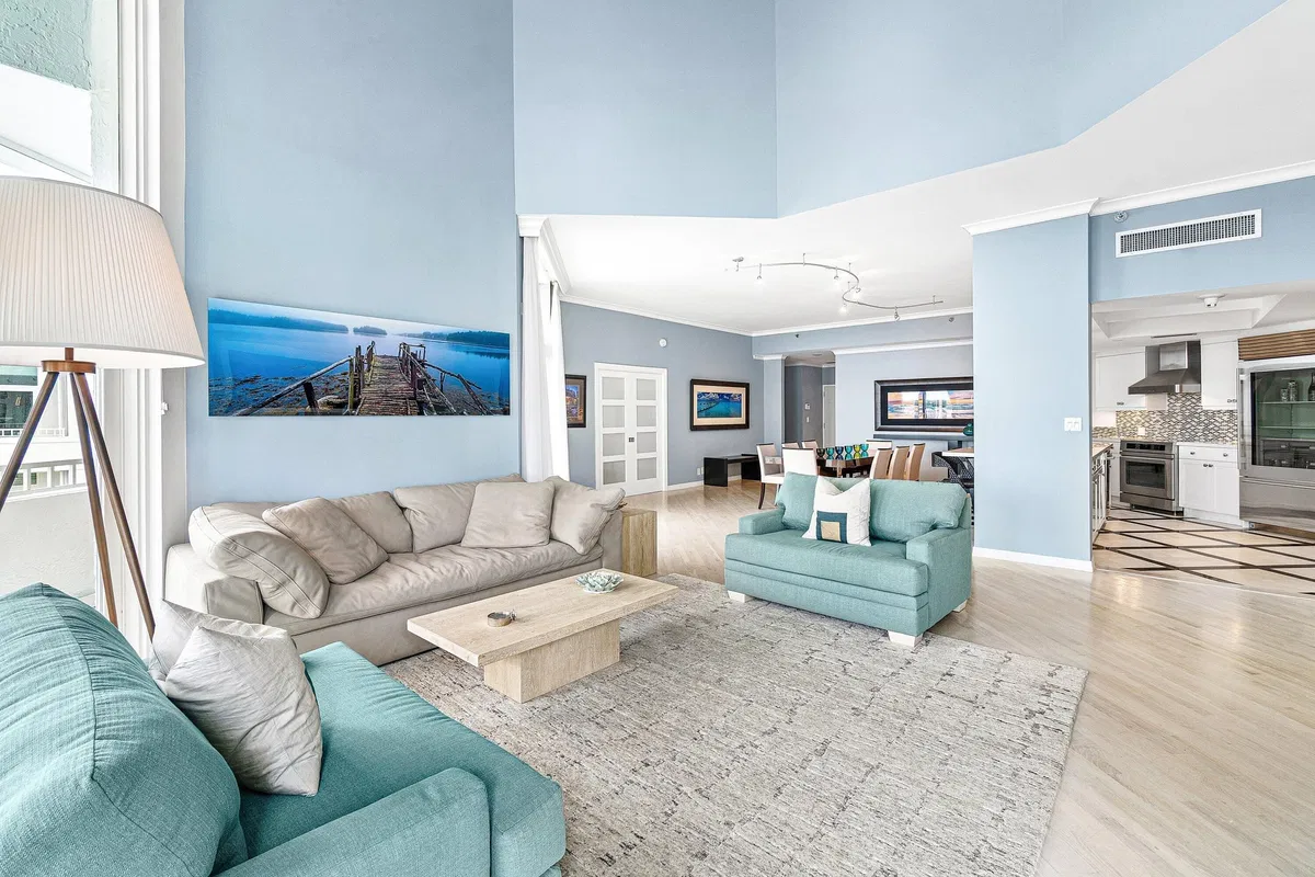 300 SE Fifth Boca Unit PH 8120 photo 4