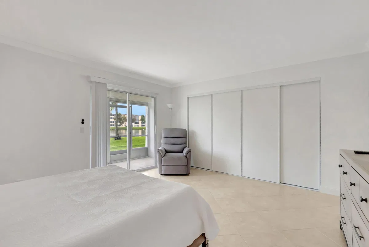 Residence photo 19