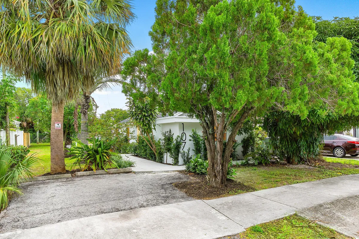 Downtown Delray Beach Residence