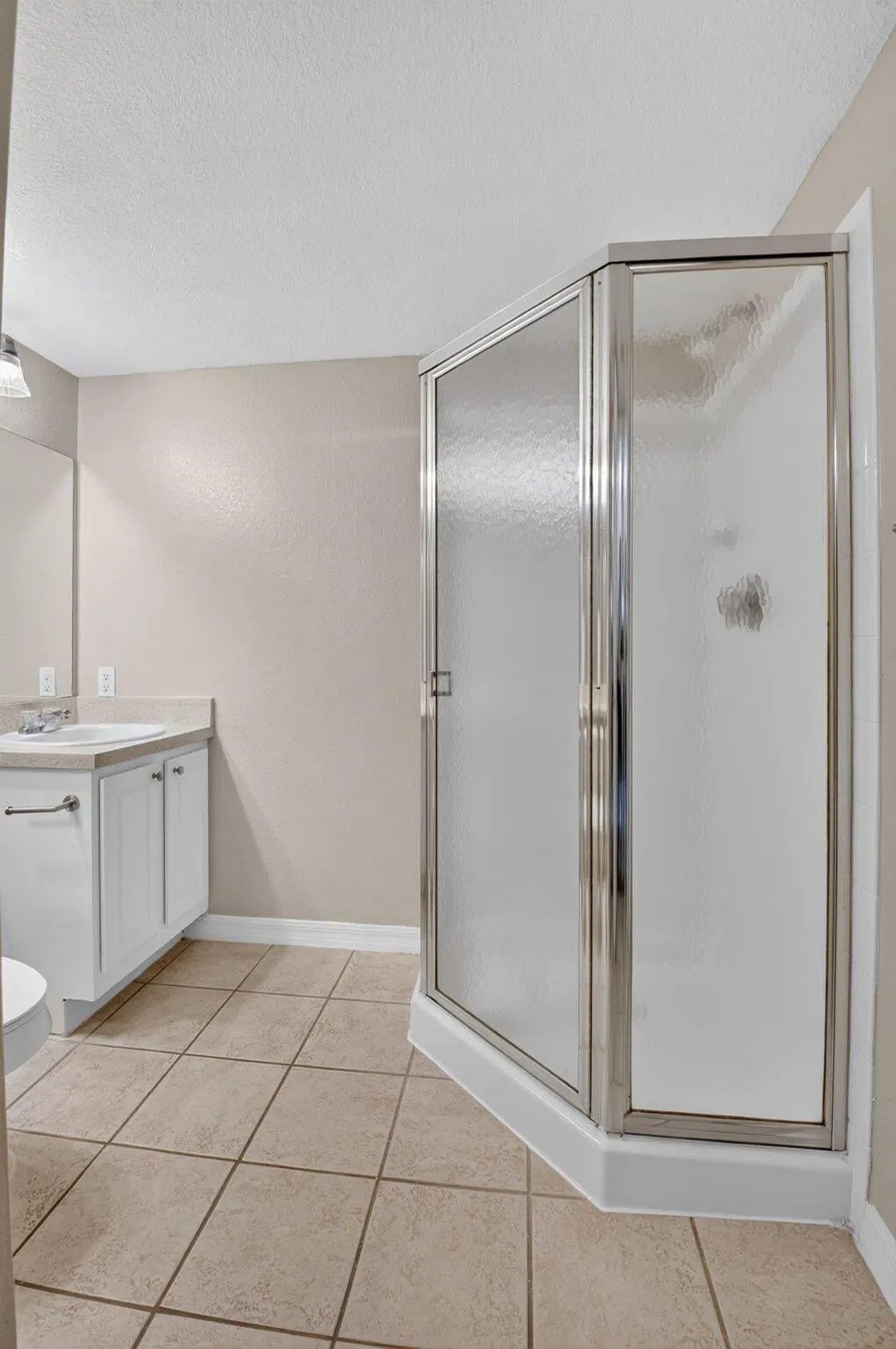 Unit 303 photo 25