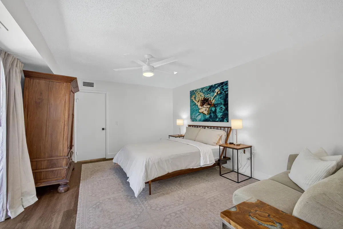 Unit 103 photo 40