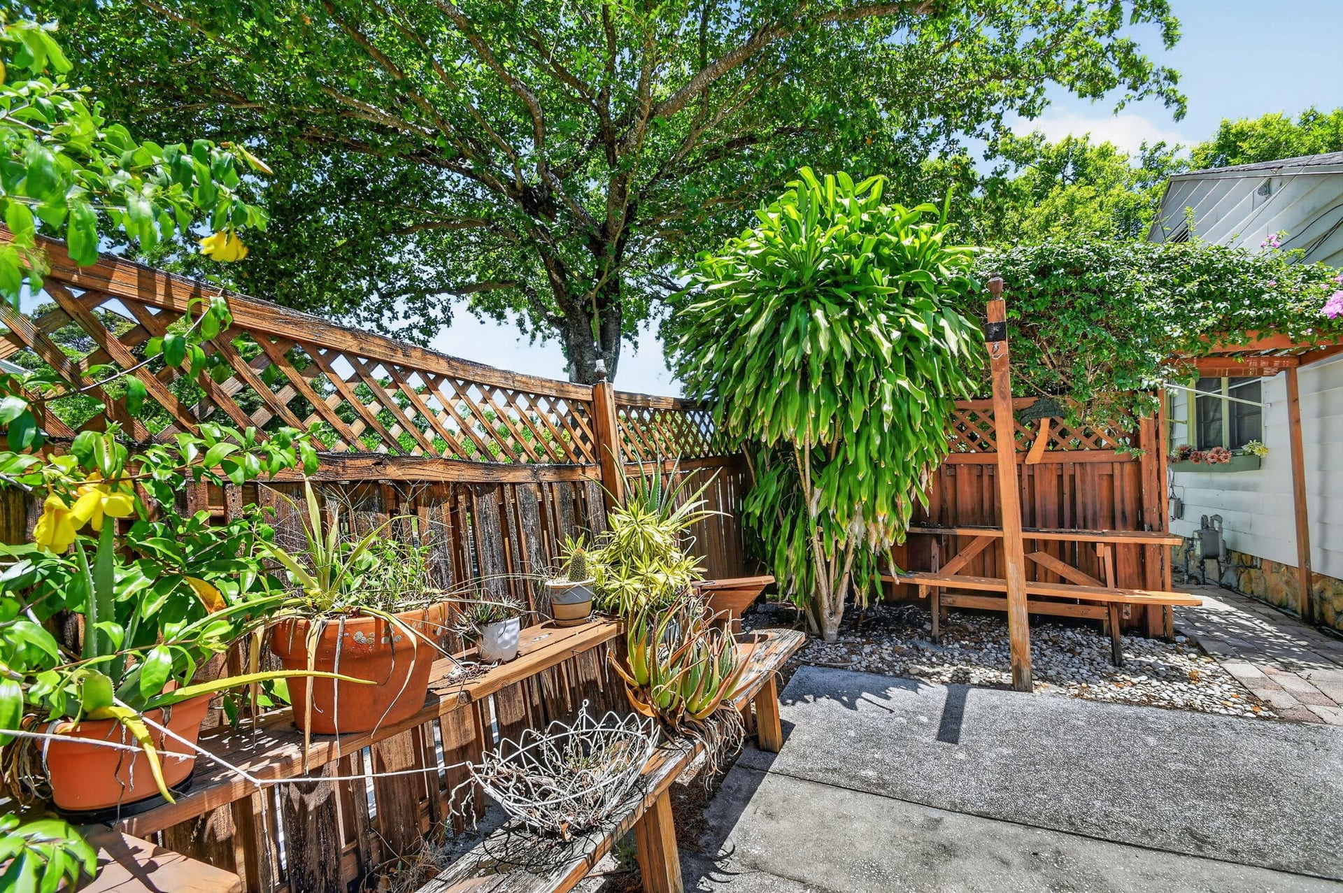 West Palm Beach Residence photo 25