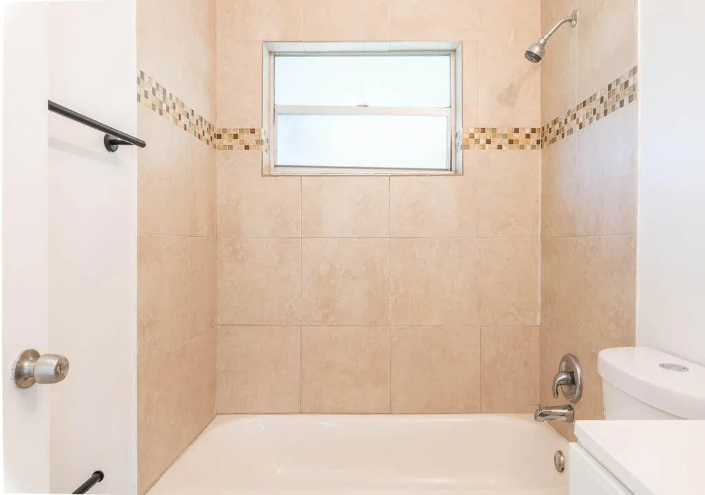 Residence photo 16