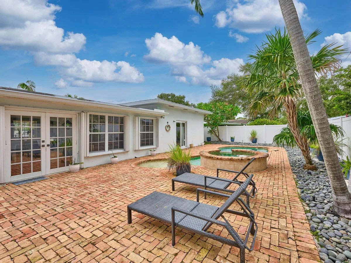 Residence photo 13