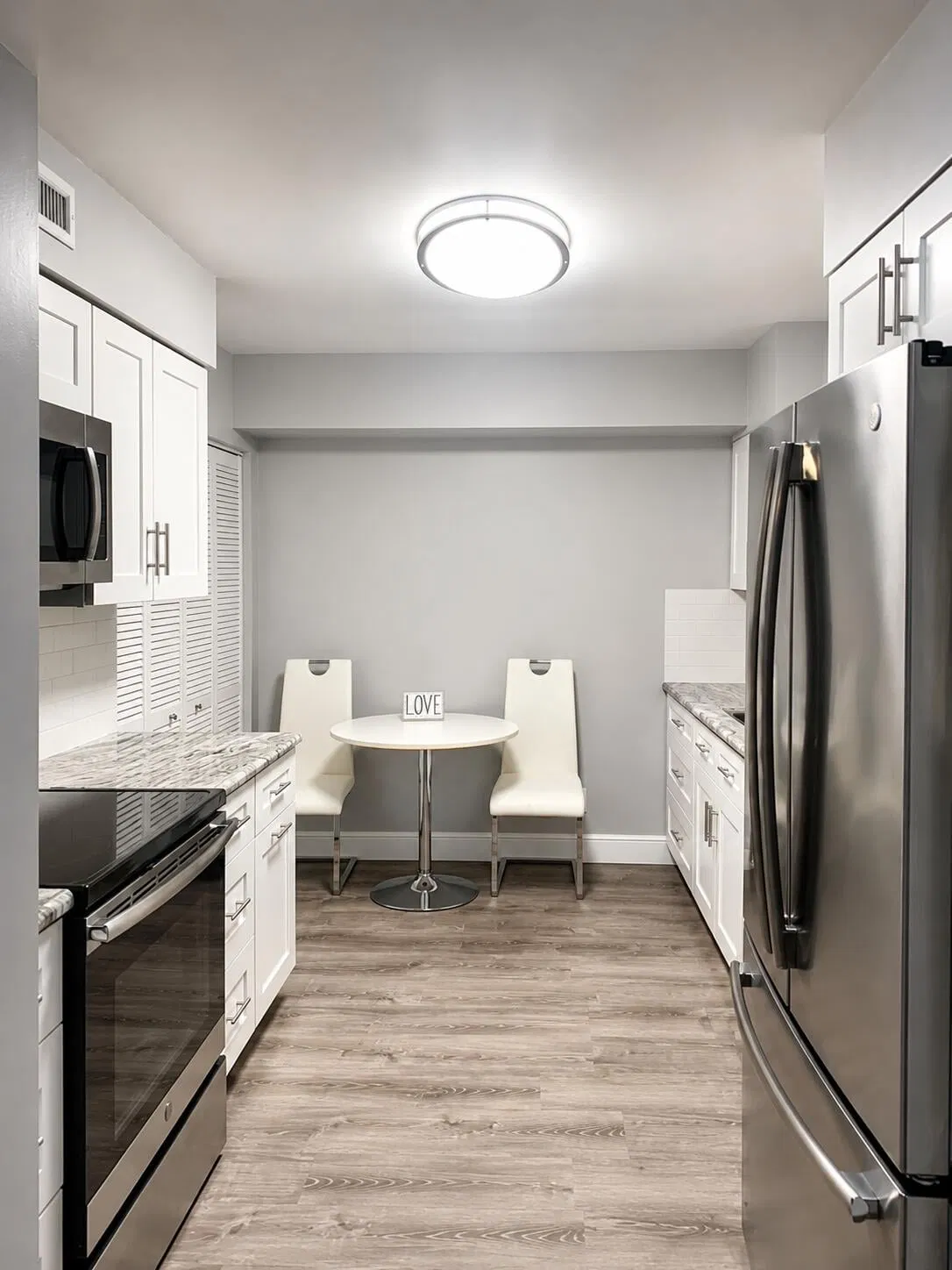 Unit 5206 photo 4