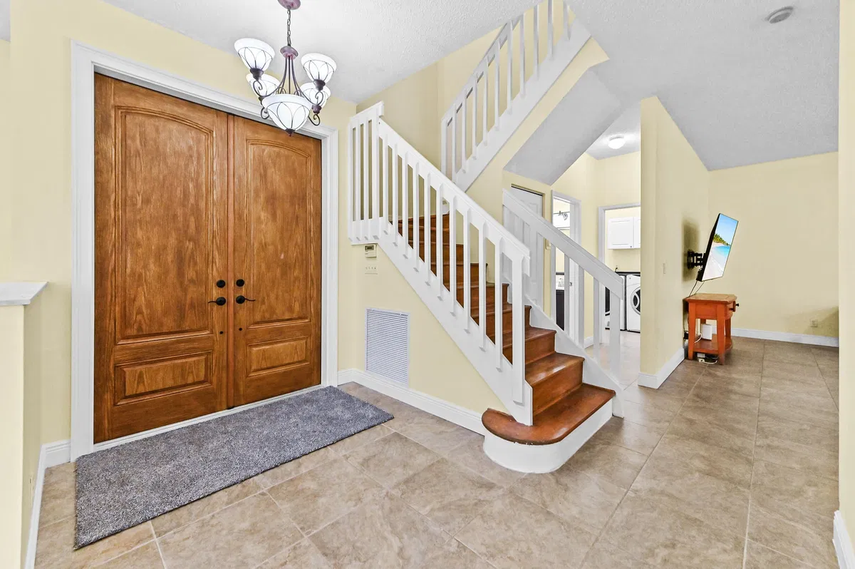 Residence photo 4
