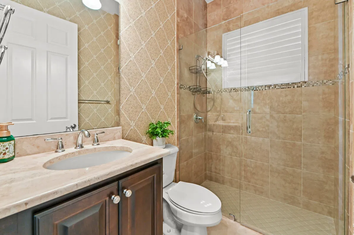 Residence photo 25