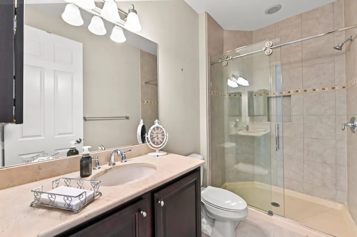Residence photo 52