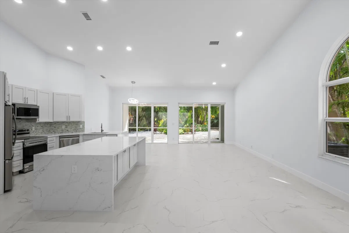 Residence photo 10