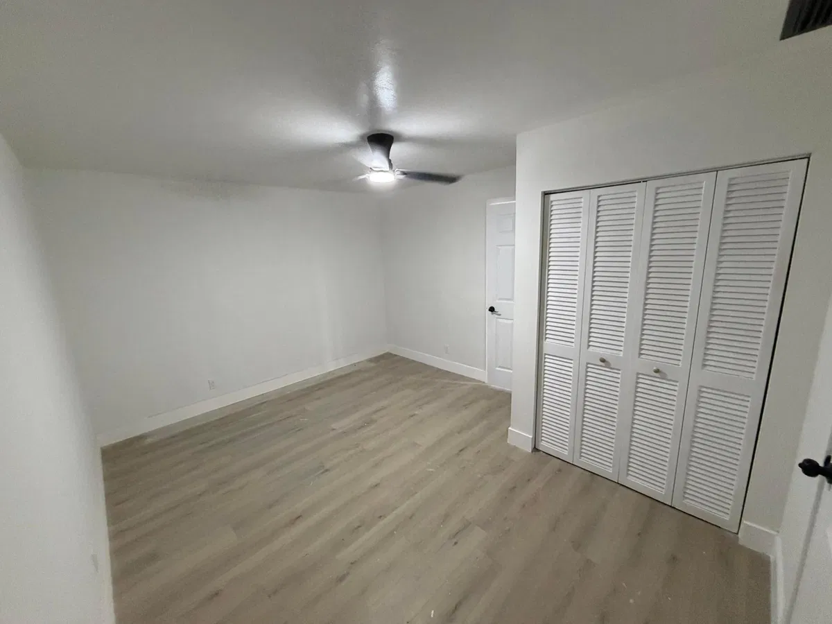 Residence photo 25