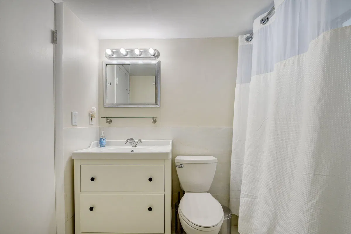 South Palm Beach Unit 403 photo 16