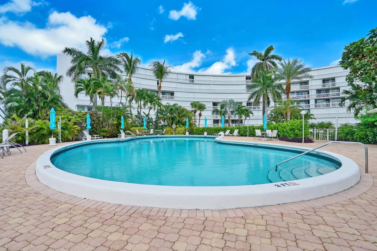 South Palm Beach Unit 403 photo 46
