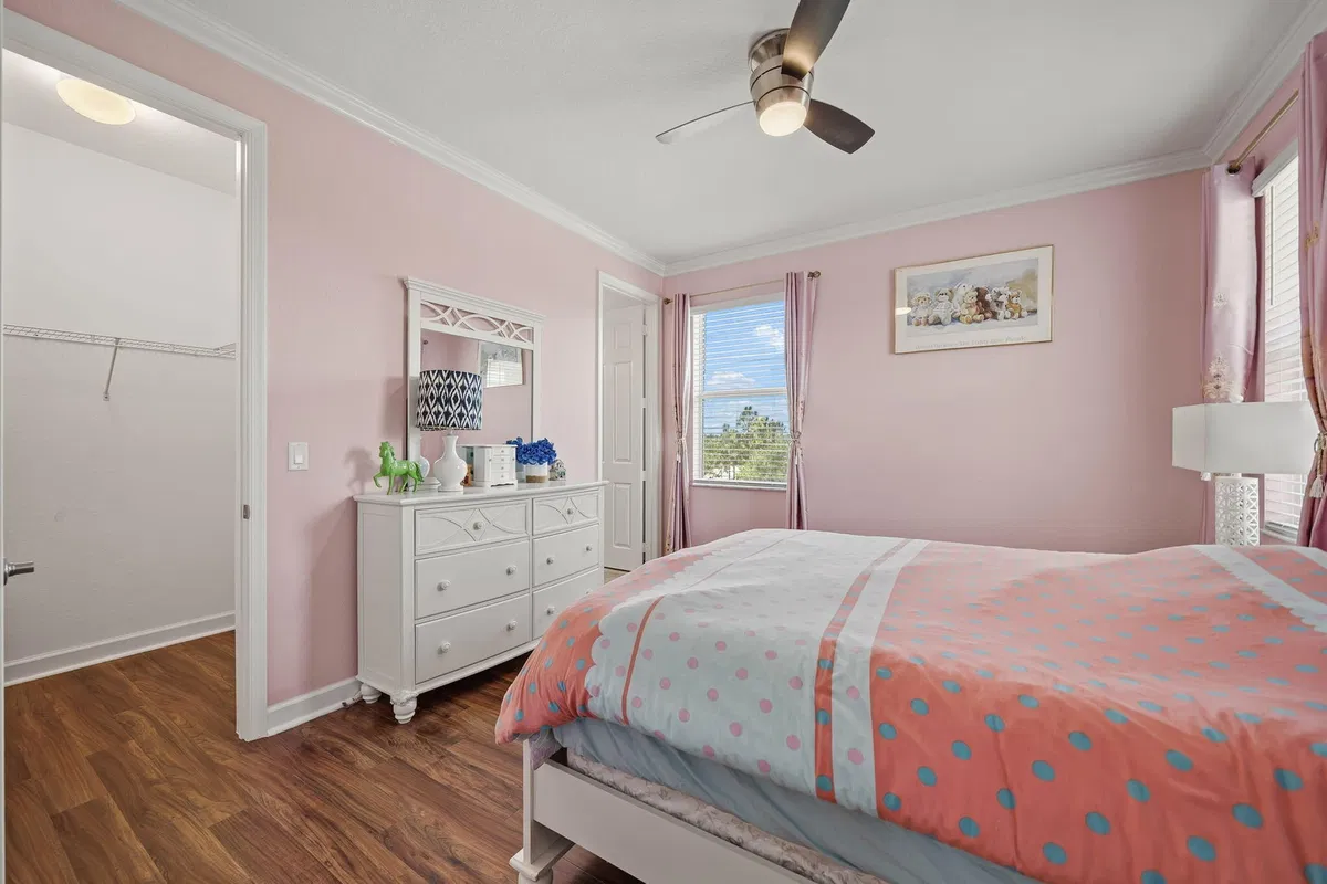 Residence photo 31