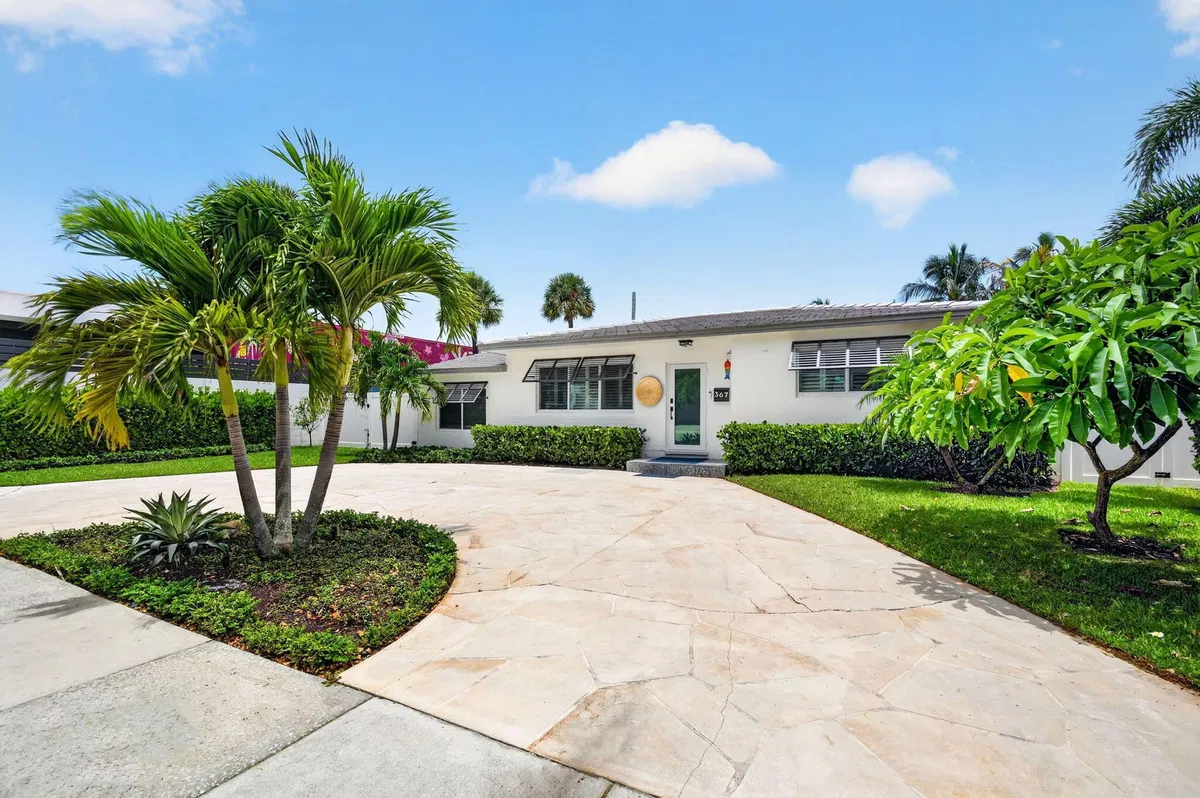 SoSo West Palm Beach Residence photo 4