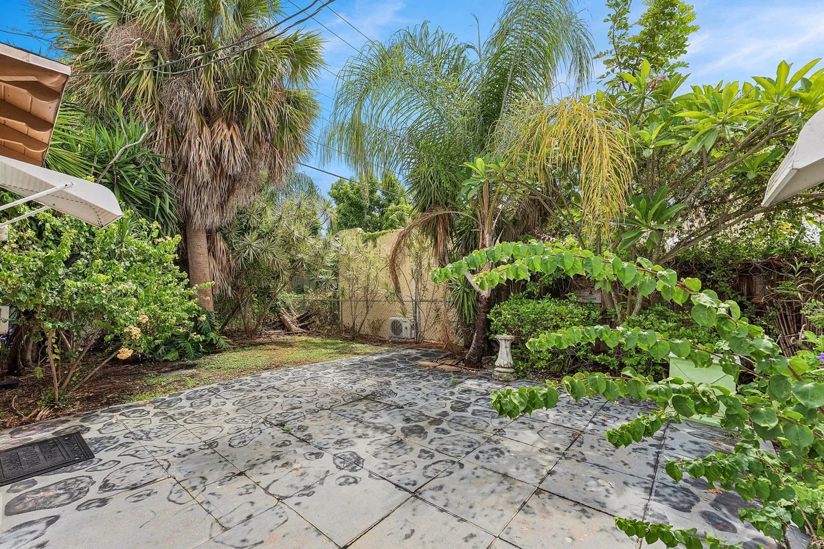 West Palm Beach Residence photo 34