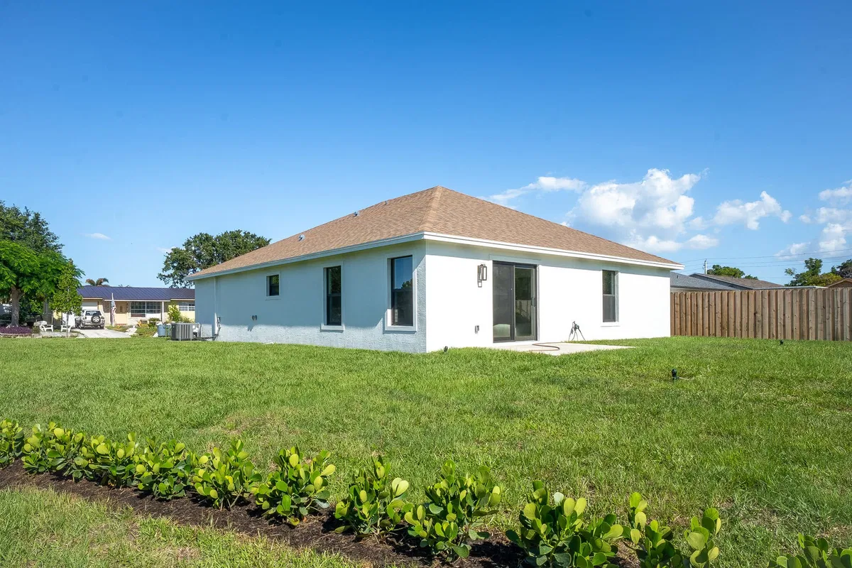 Residence photo 25